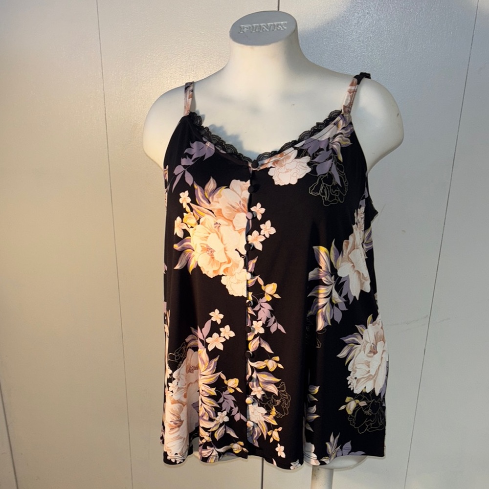 Torrid Black Floral Sleeveless Top